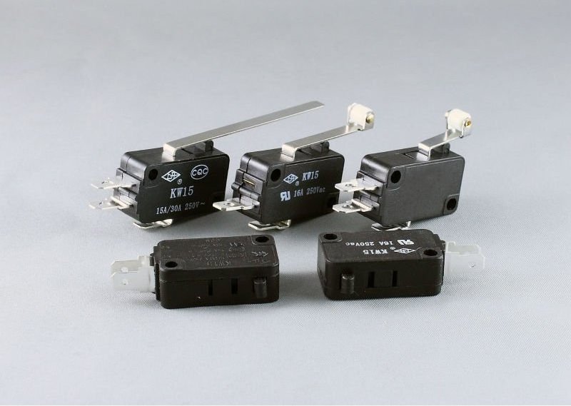 Mini Electrical Micro Switch 250v Single Pole SP-DT Push Switch 3 Pin Micro Switch Button