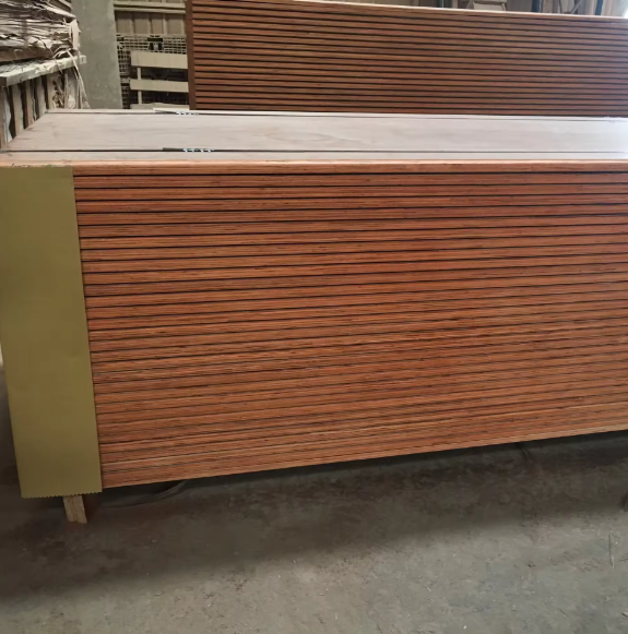 Factory Direct Sales High quality wood Eucalyptus plywood 18mm 19mm plywood price 18mm Marine plywood concrete formwork