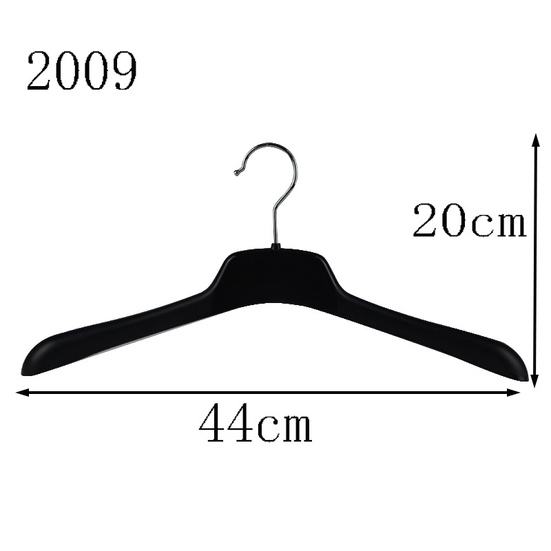 Factory Wholesale Sturdy Durable Black Plastic Clothes Hangers Smooth PP material Men's Shirt Coat Racks Hangers