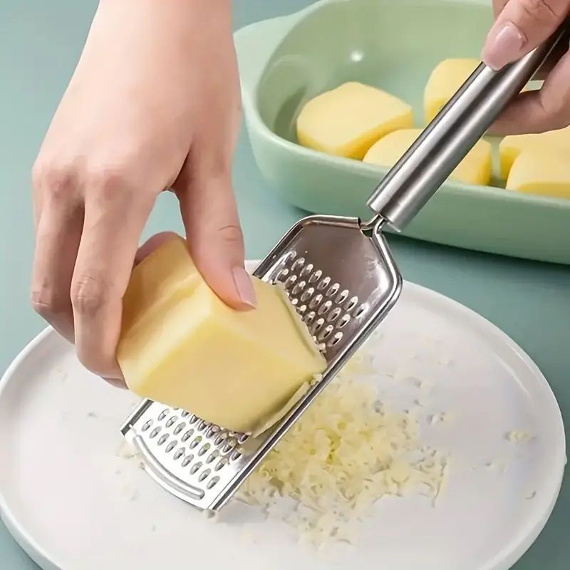 Multifunctional Stainless Steel Garlic Grater for Flat Ginger Chocolate Cheese Carrot Fruit Vegetable Shaving Tool