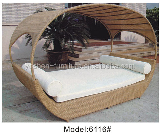 Outdoor sunbed cushion rattan Sunbed Customized Special shape high quality sunbed