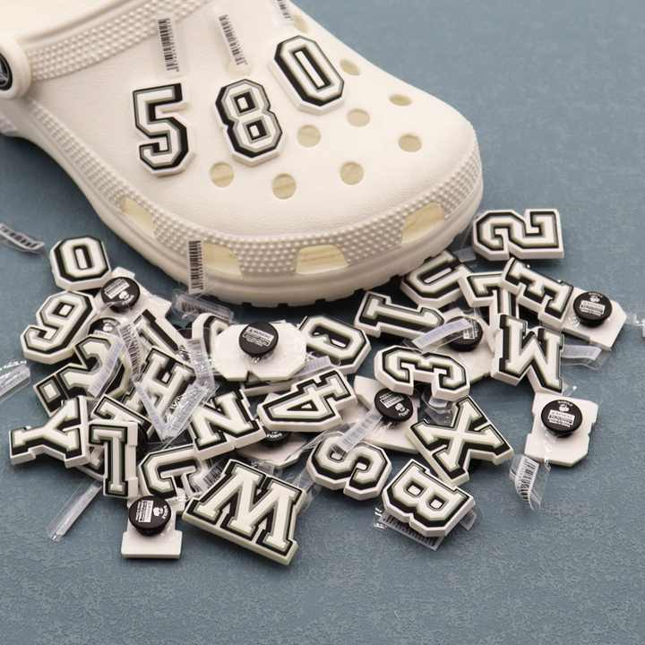 Wholesale PVC croc shoe charms Custom designer sandals shoe croc charms wholesale