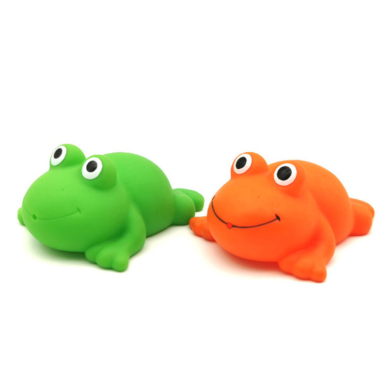 Mini Rubber Plastic Sea Animal Figure BPA Free Green Frog Water Spray Squirt Baby Bath Toy for Kids