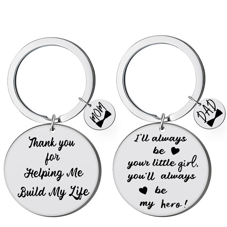 Chic Keyring Unforgettable Father's and Mother's Day Gift Custom Engraved Stainless Steel