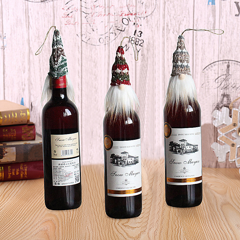 Christmas Gnome Wine Bottle Covers Handmade Swedish Tomte Decorative Wine Bottle Toppers Dress for Holiday Christmas Decorations