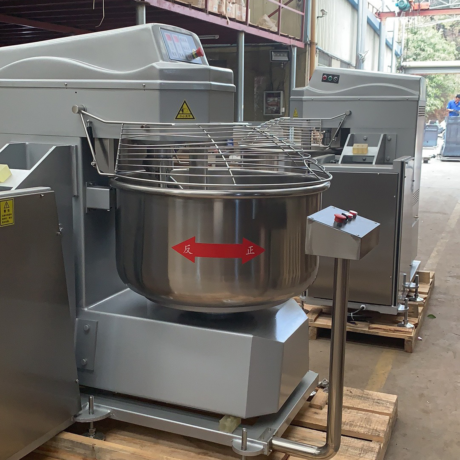 Commercial Bakery Equipment 40L 50L 50kg Industrial Heavy Duty Big Spiral Pizza Bread Flour Dough Mixer Machine