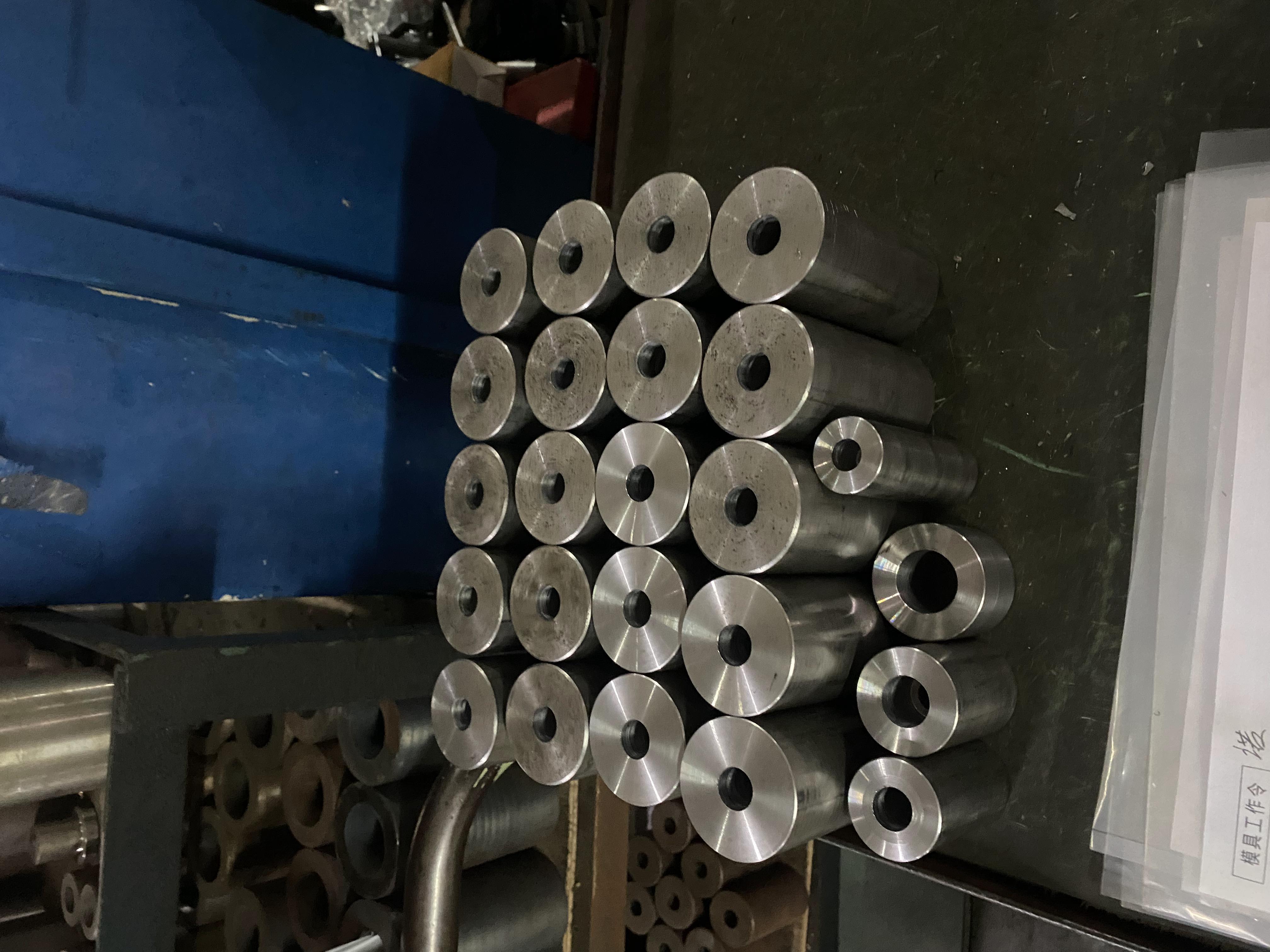 Heading Dies Punch And Die Carbide Cold Heading Dies Used In Fasteners Machine Stamping Punch