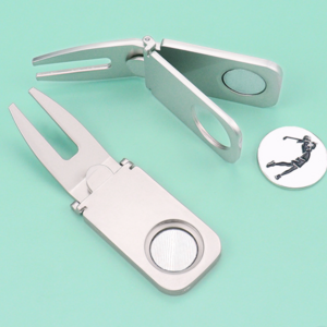 Factory Price Golf Full set Products Silver Metal Cigar Holder Divot Tool Hat Clip Poker Chip With Removable chip