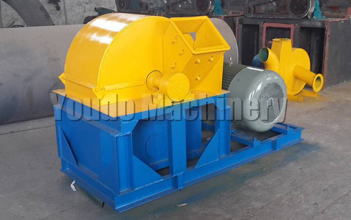 Manufacturers Mobile Vertical 3 Phase Walnut Shell Crush Equipment Grain Hammer Mill Wood Grinder Crusher To Sawdust And Powder