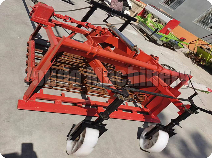 Topper Implement Garlic Combined Digging Machine Garlic Harvester For Sale