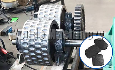 Diesel Engine Coke Ball Press Machine Charcoal Oval Briquette Coal Ball press Machine From China factory price