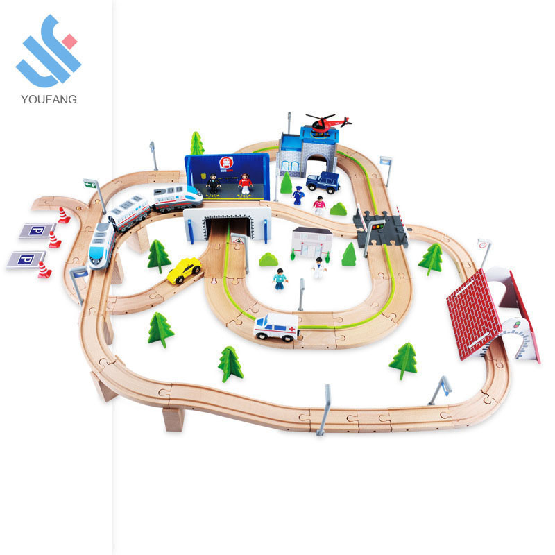 YF-Z2011 educational 149PCS urban rail overpass traffic scene combined wooden train tracks unpack toys wood railway rail car toy