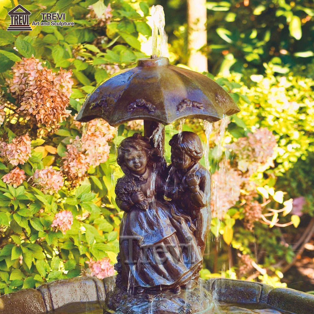 Hot Sale Garden Outdoor Decoration Metal Brass Bronze Boy Girl Umbrella Fountain