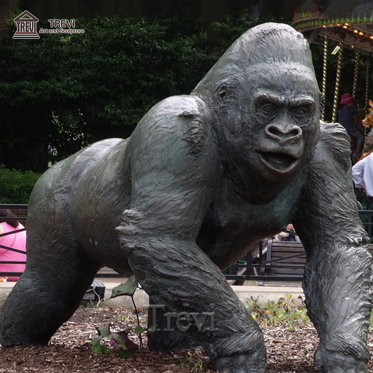 Outdoor Life Size Giant Casting Brass Bronze Animal Sculpture Gorilla Statue For Park