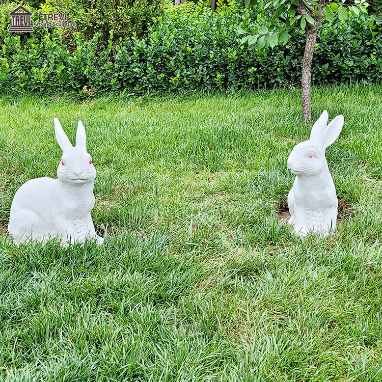 Luxury High Quality Life Size White Rabbit Fiberglass Resin Sculpture In Stock