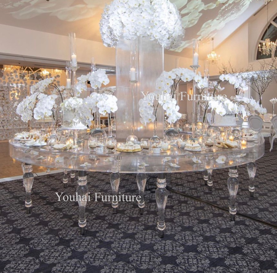 Acrylic clear serpentine plastic dining wedding round table