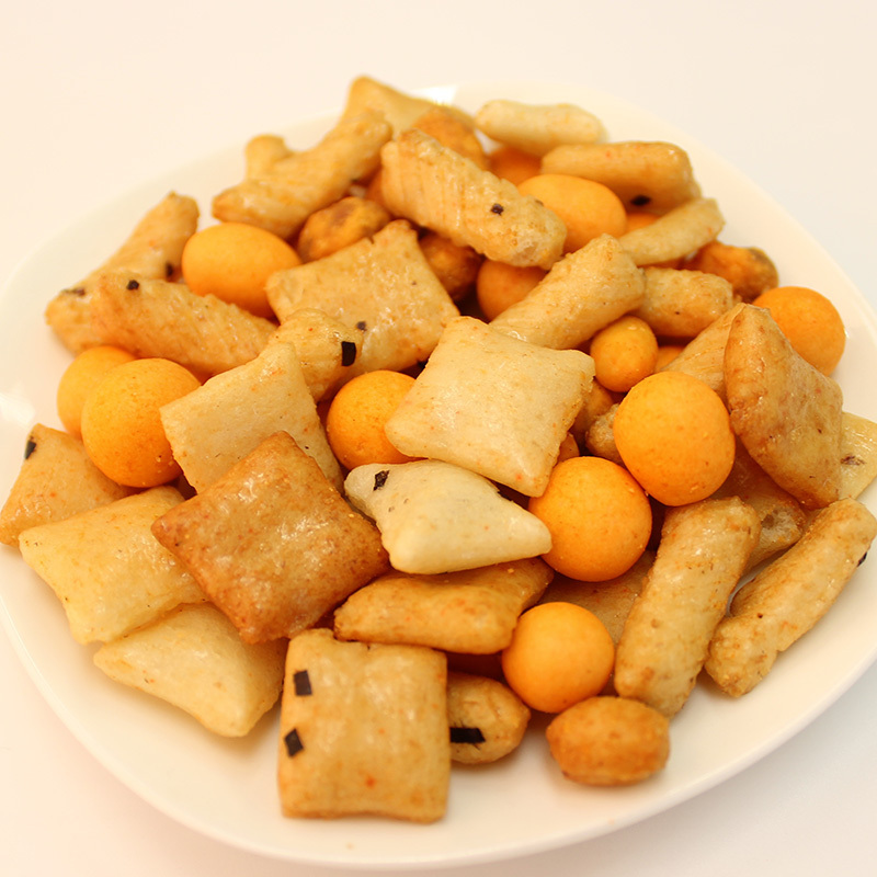 Roasted Rice Crackers & Peanuts Mix Snack Food