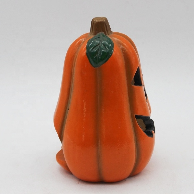 Hand-painted Halloween Party Decoration ceramic pumpkin face candle holders Statue ornament