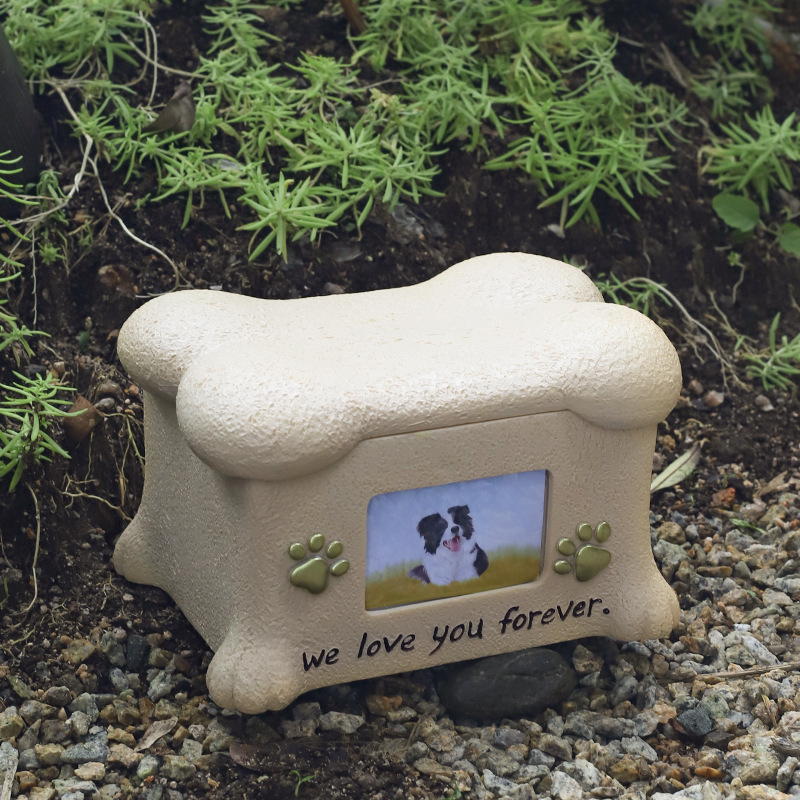 Off-the-shelf resin pet urn Puppy cat coffin memorial box Personalized photo frame pet cremation urn