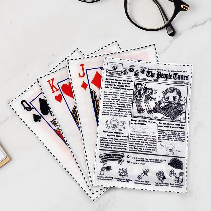 Wholesale simulated newspaper playing cards pet vocal toys dog boredom reliever bite resistant teeth interactive pet biting toys