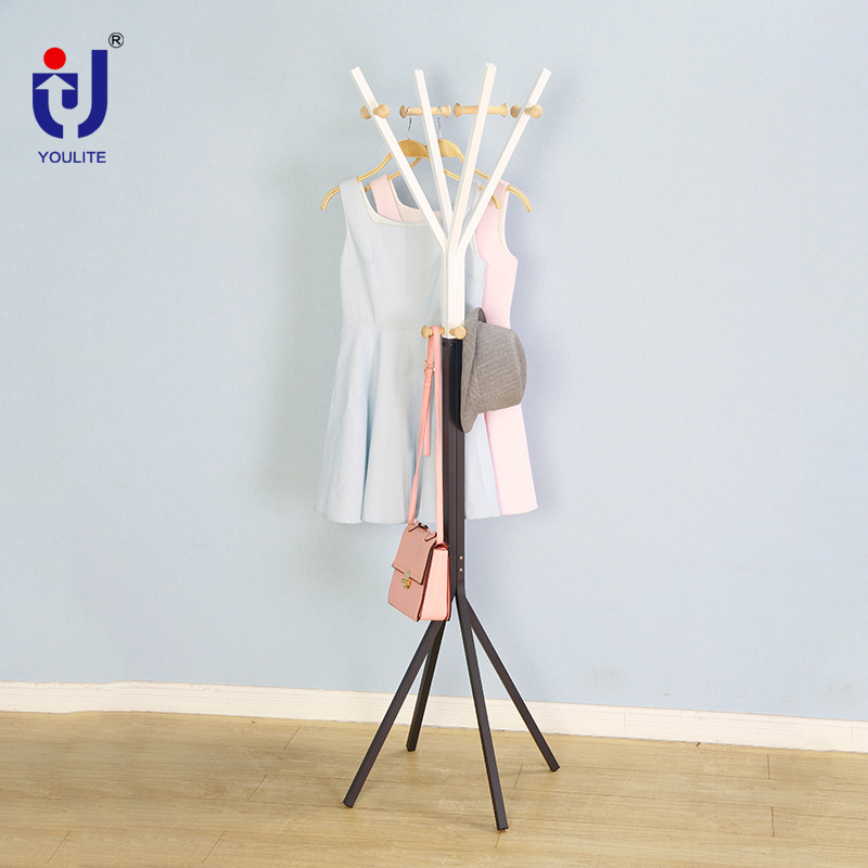 Simple design tree shaped metal free standing coat rack for bathroom