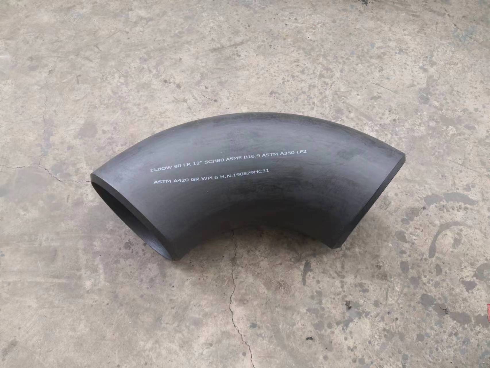 low price factory wholesale black paint low price factory whole Carbon Steel Butt Welded 90 degree Seamless pipe fittings elbow