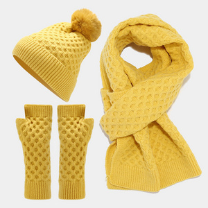 2023 New Unisex Warm Knitted Hat Scarf Gloves Set Wholesale Winter Hats and Gloves Set for Adults for Casual Use