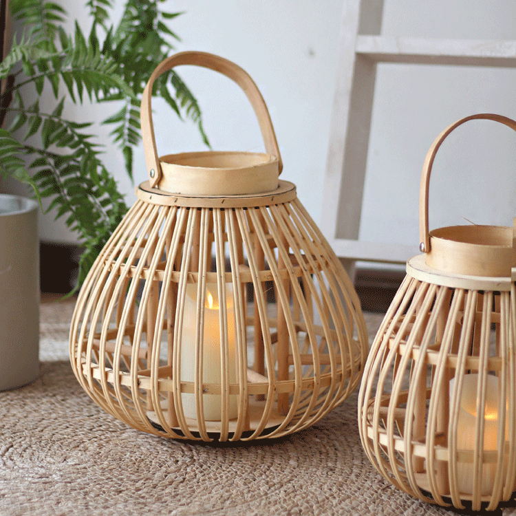 Factory wholesale rattan weaving storm lantern bamboo creative candle holder for restaurant