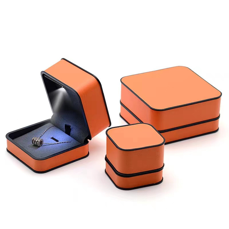 Customized Bangle Box Pearl Necklace Bracelet Orange Square shaped Jewelry Storage Box Packaging with LED light