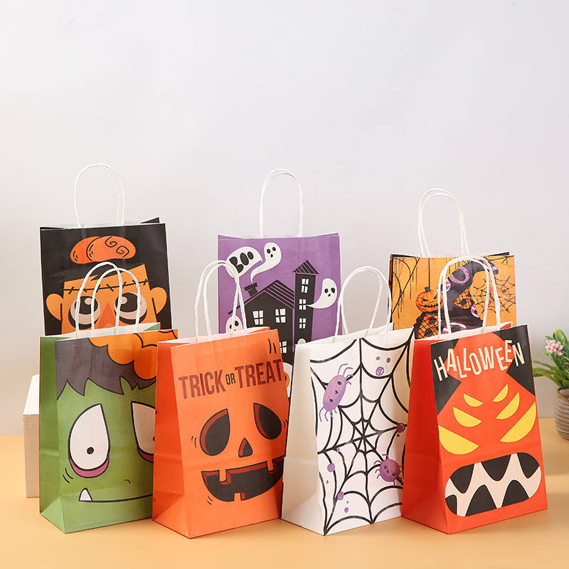 Customized Halloween Paper Candy Bag Twisted Handles Gift Candy Print Logo Gift Packaging Bags