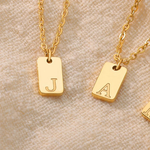 Valentine's Day Jewelry Tiny Rectangle Initial Letter Necklace Stainless Steel 18k Gold Waterproof Bar Pendant Necklace