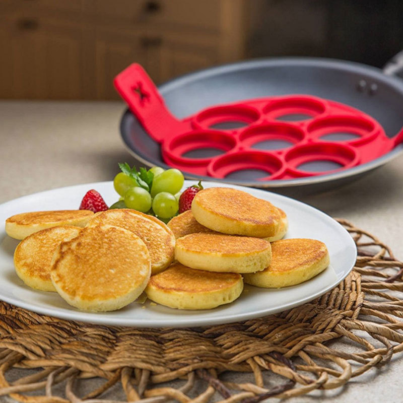 Silicone Pancake Maker Non-stick Cake Molds Pan Flip Tools Egg Rings Mould Pastry Mat Baking Accessories Egg Frying Machine