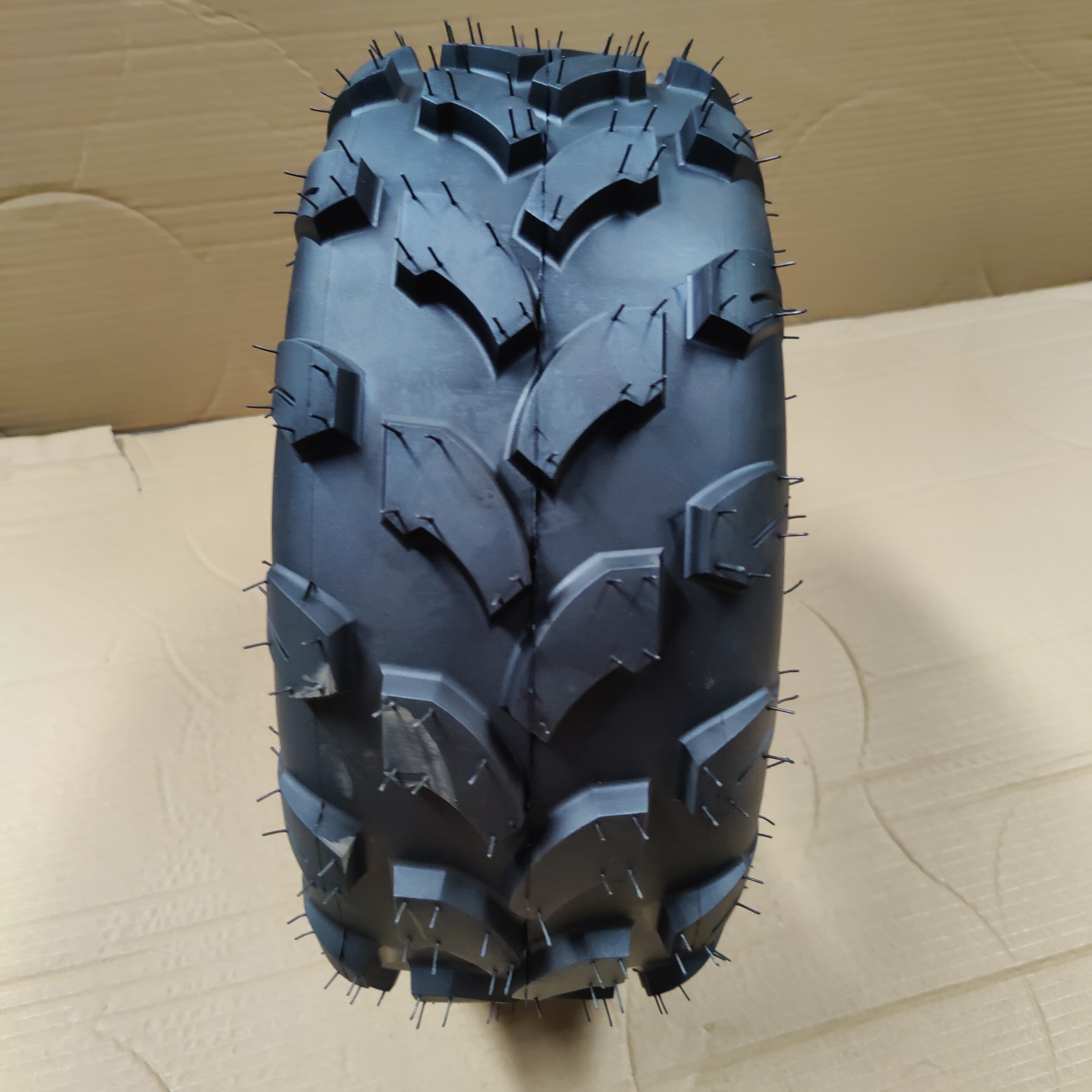 High Quality 8 Inch Atv Tire 19x7-8 Atv Utv Vacuum Tubeless Wheels Golf Cart Wheels Lawn Mower Tires