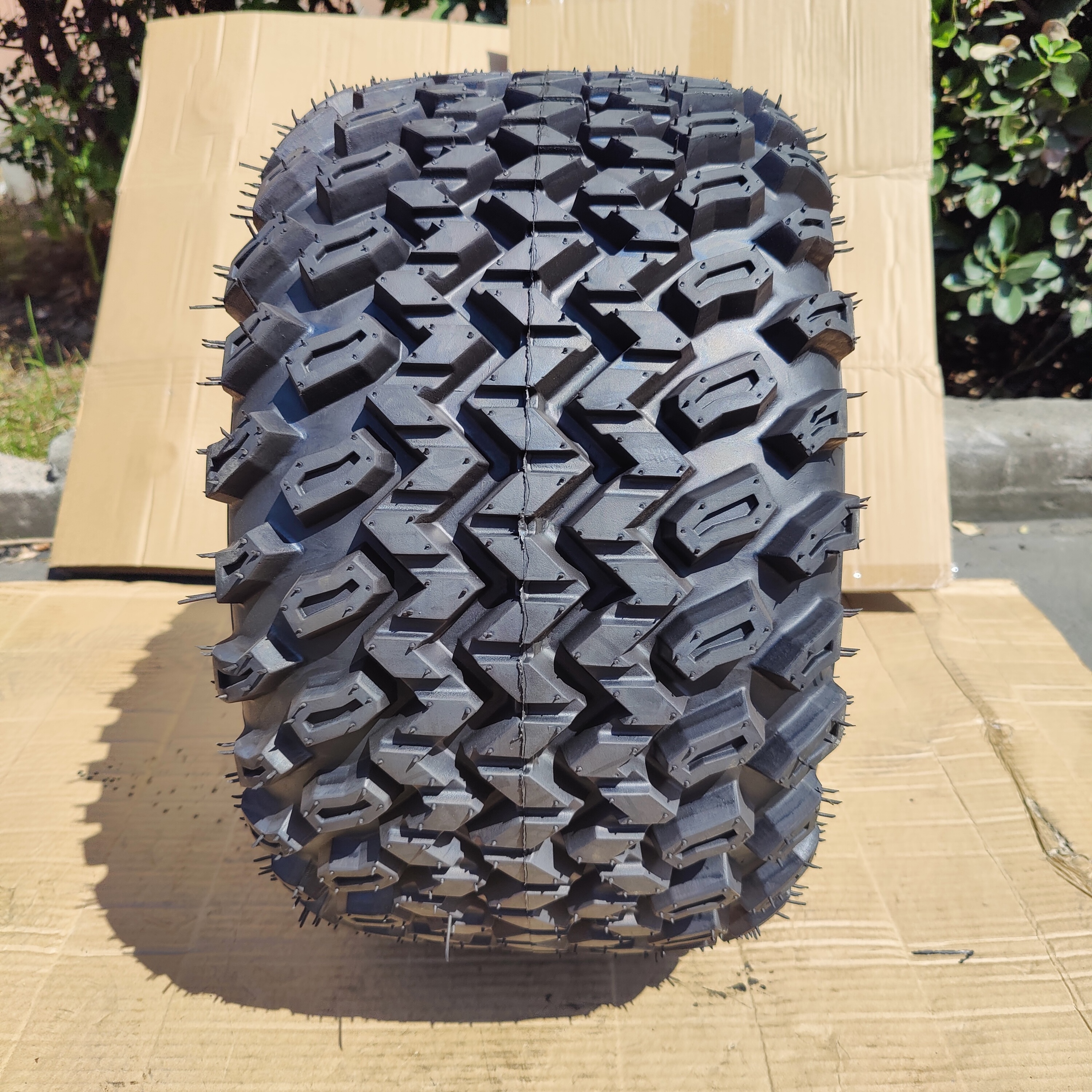 ATV Tires Manufactural 22x11-10 22x11.00-8 23X10.50-12 ATV Tire Set 22x11x10 ATV and UTV Tires Off-road