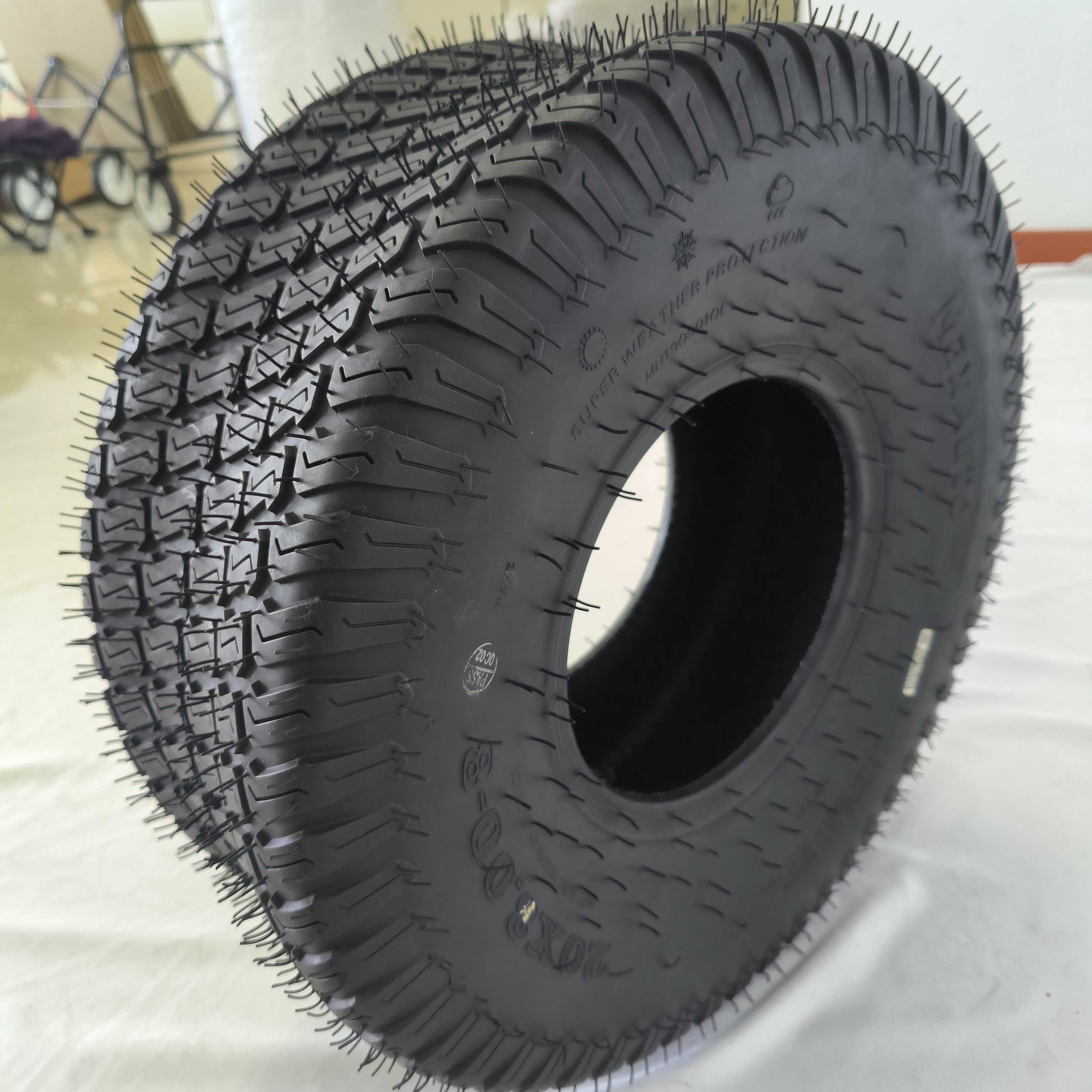 20x8.00 -8 Lawn Tractor Tires Turf Mower Tires Tubeless Garden Tires