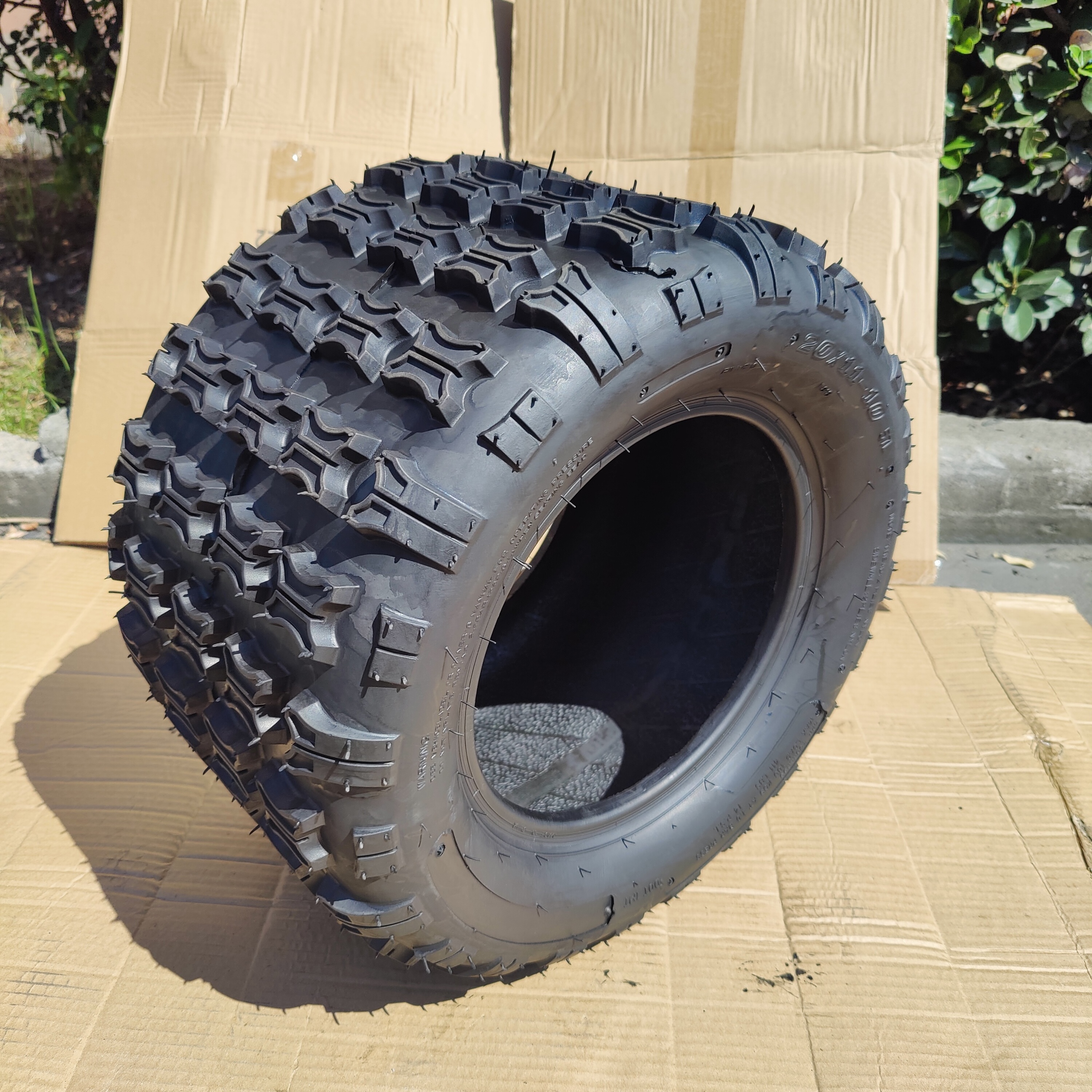 20x11-10 ATV UTV Tires Tubeless Wheel Durable Powerful Smooth Rolling Design Golf Cart Wheel