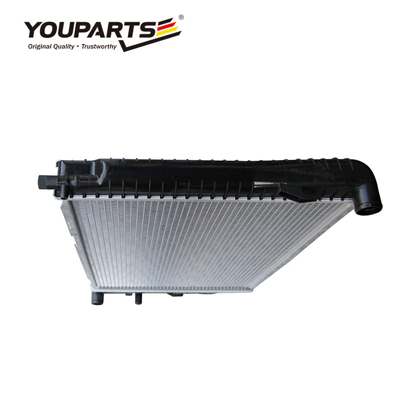 C-CLASS W202 2025002103 2025006603 2025003103 Radiator pa66 gf30 For Mercedes