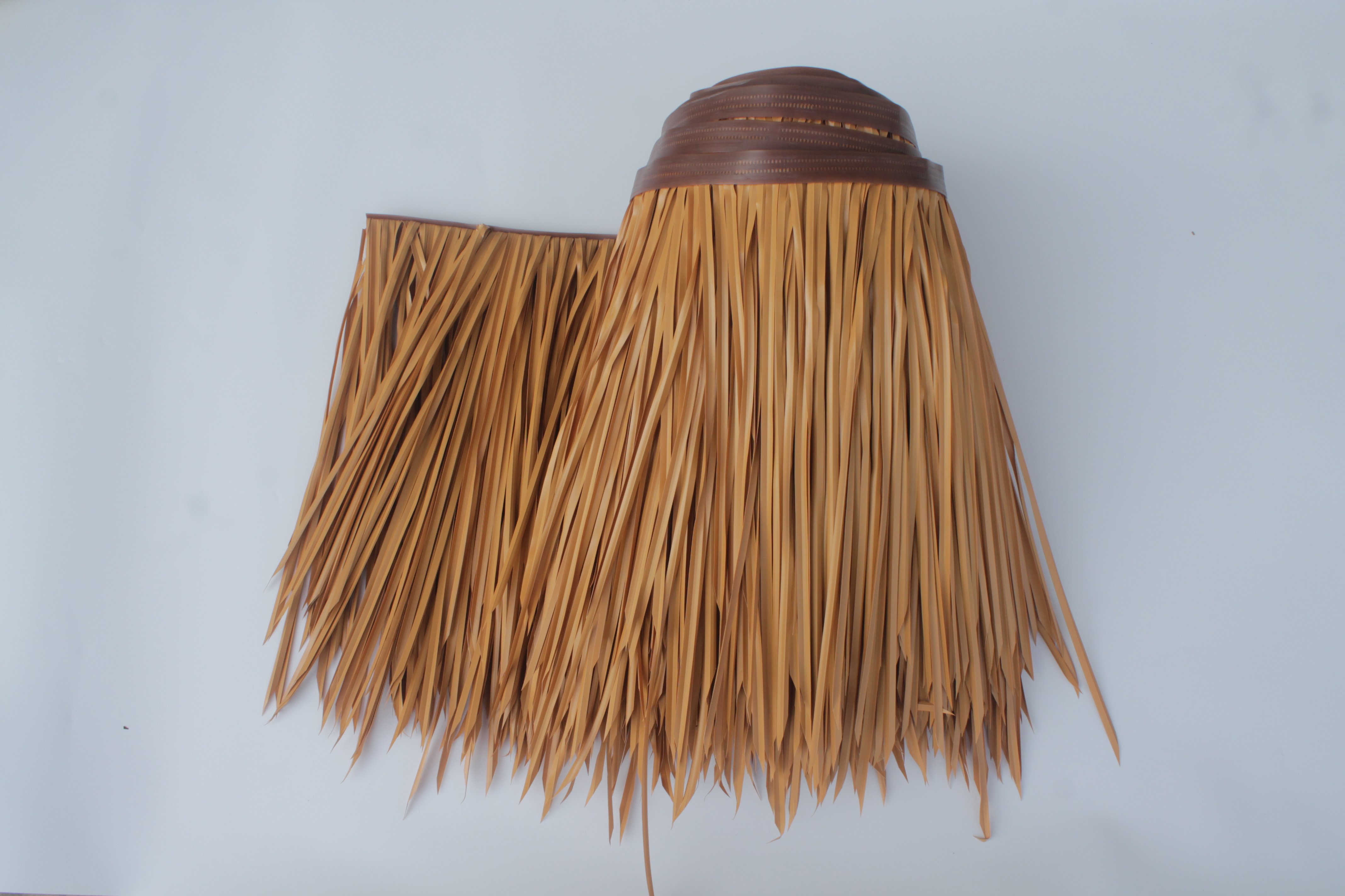 Recyclable Plastic Synthetic Straw Sun-Proof Thatch Roof Artificial Thatch Roofing Artificial Palm Panel