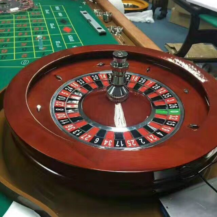 Baccarat Texas Poker Blackjack Gambling Products High Quality Solid Wooden 32 Inch Solid Wood Professional Casino Roulette Wheel