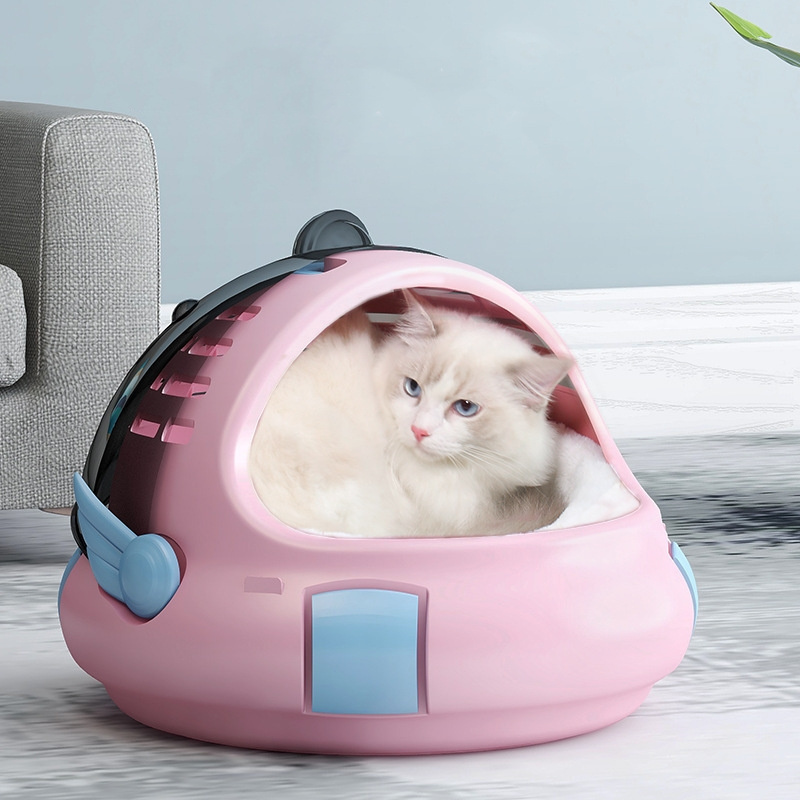 Amazon hot selling Pet Shop Fashion Little Pet Carry Carrier Litter Box Dual Plastic Angle Wings Pet Dog Cat Travel Carrier