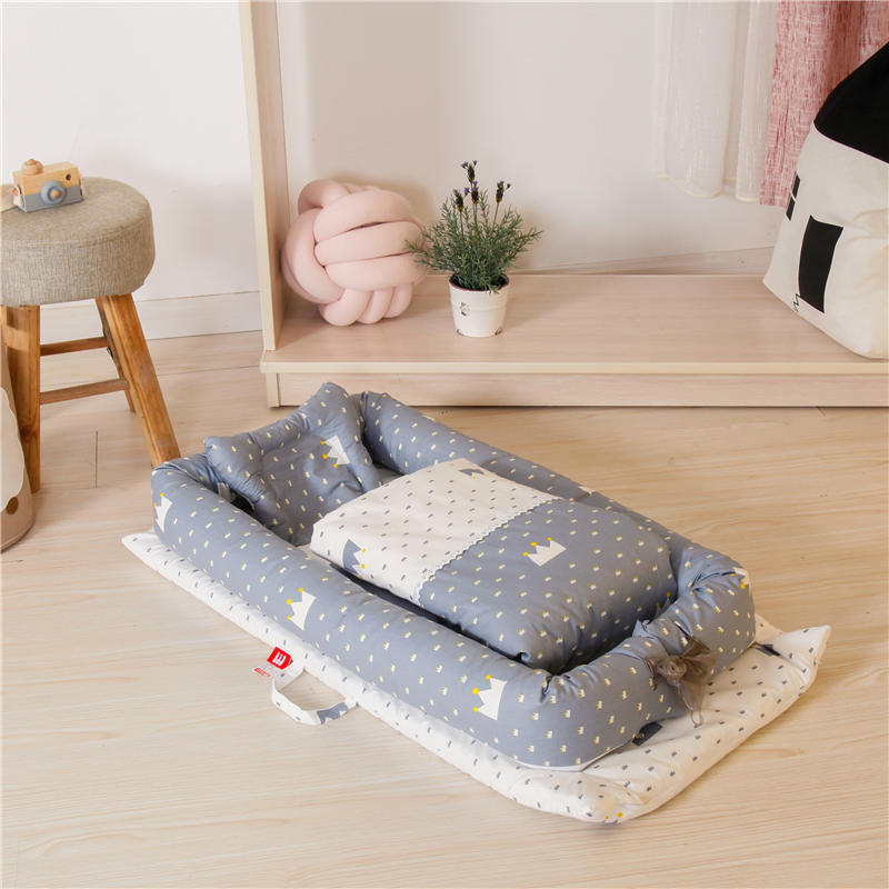 Hot Sell Pure Cotton Kids' Cribs Comfortable Newborn Portable Folding Baby Travel Bed Sleeping Nest Lounger for  Co Sleeper