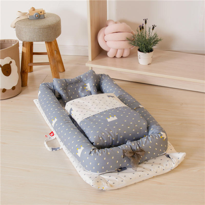 Hot Sell Pure Cotton Kids' Cribs Comfortable Newborn Portable Folding Baby Travel Bed Sleeping Nest Lounger for  Co Sleeper