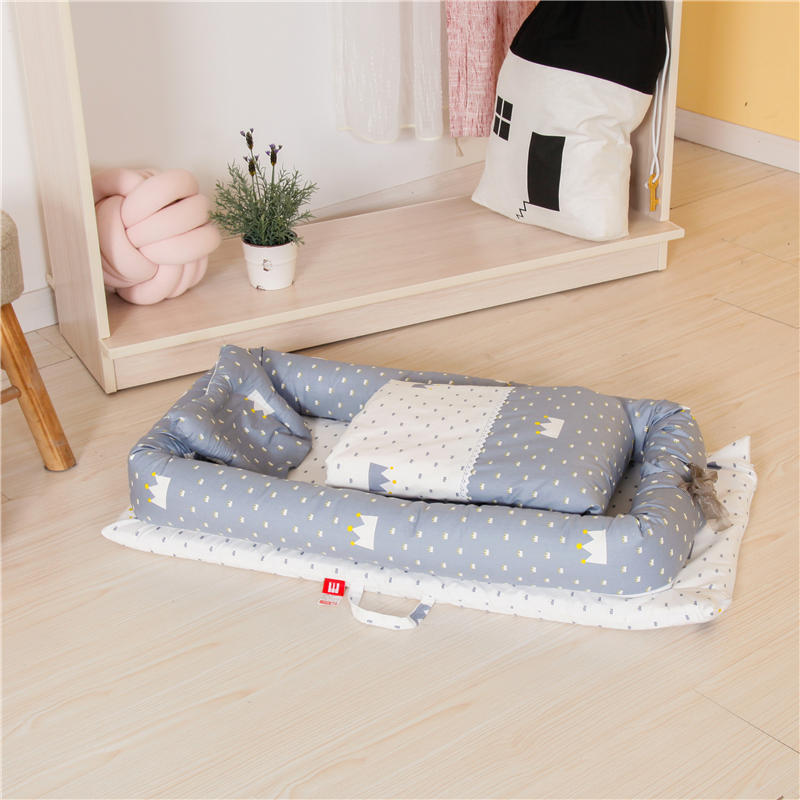 Hot Sell Pure Cotton Kids' Cribs Comfortable Newborn Portable Folding Baby Travel Bed Sleeping Nest Lounger for  Co Sleeper