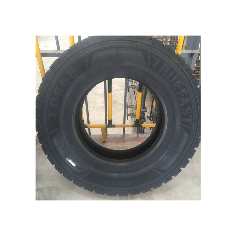 Heavy duty 12R22.5 18 295/80R22.5 Triangle truck tyre tires