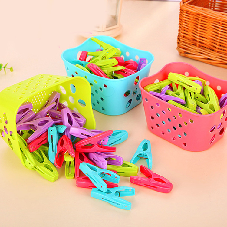 Wholesale Plastic Windproof Clothespin Durable Portable Multifunctional Mini 50pcs Laundry Flexible Sock Plastic Clothes Pegs