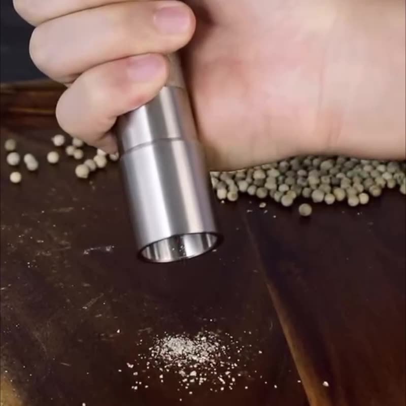 Stainless Steel Manual Pepper Mill Kitchen Thumb Push Salt Spice Sauce Grinder Pepper Mill One-handed Pepper Grinder