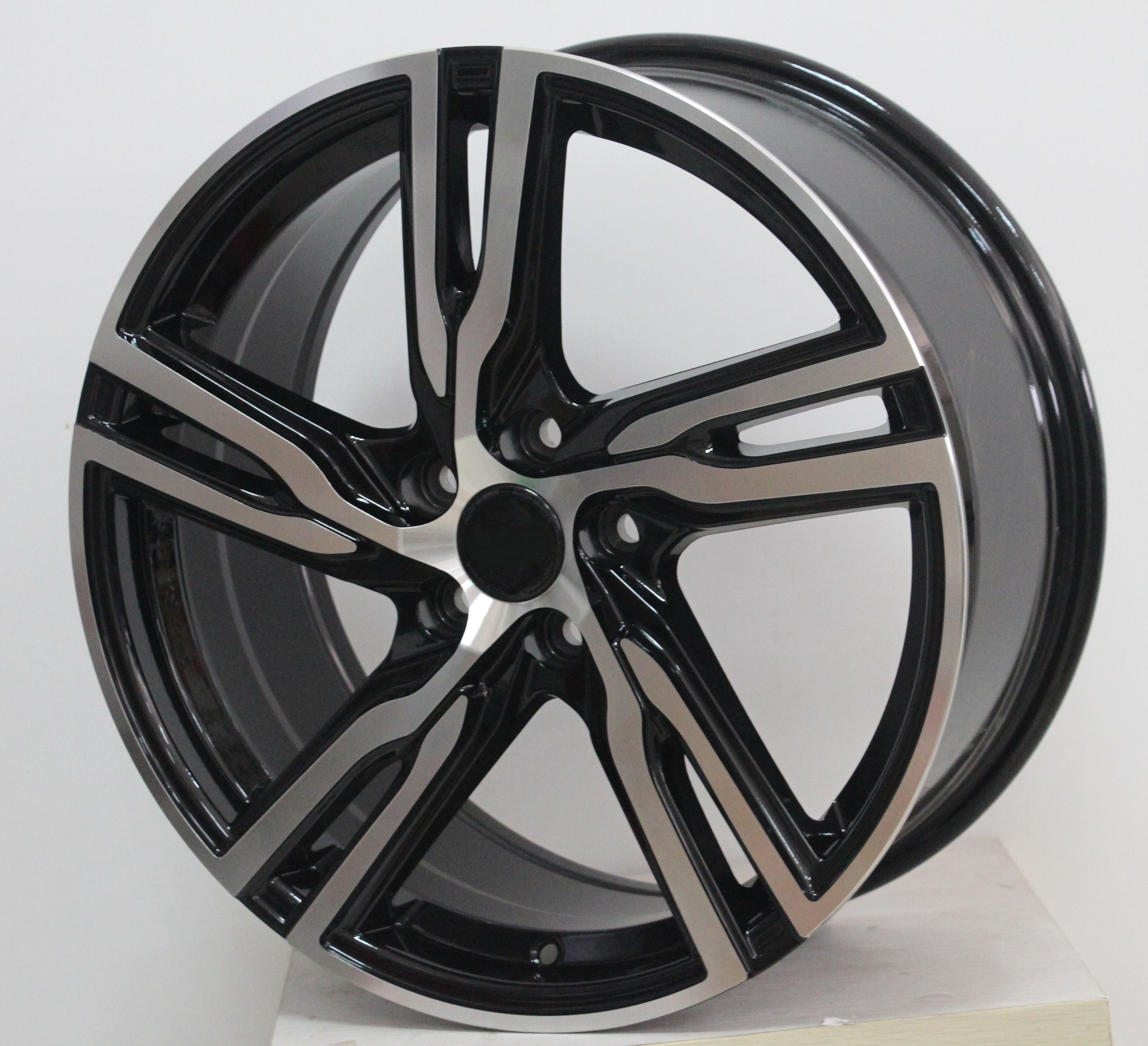 Factory Sale rim 18 19 inch 5X108 car wheel for volvo s60 s90 v40 v60 v90