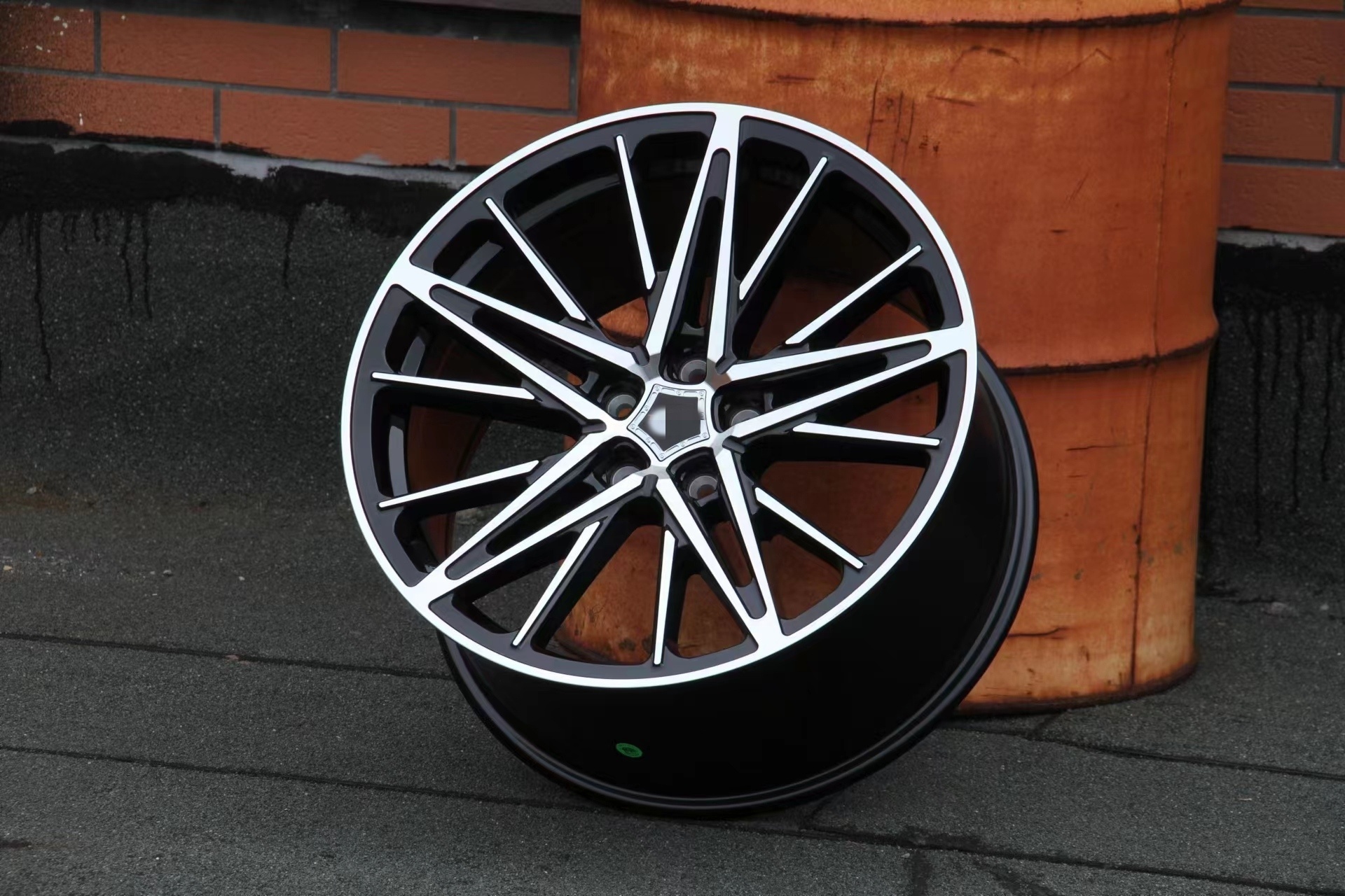 China Rims Manufacturers 19 20 Inch 8.5J 9.5J 35 ET Star Shape 5x112 5x114.3 5x120 Wheel Rim For Car