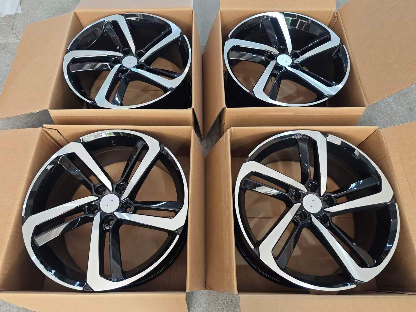 Fashion Design Rines 15 16 17 18 19 Inch Rims 5 114.3 Gravity Casting Wheels For Honda Passenger Car Wheels