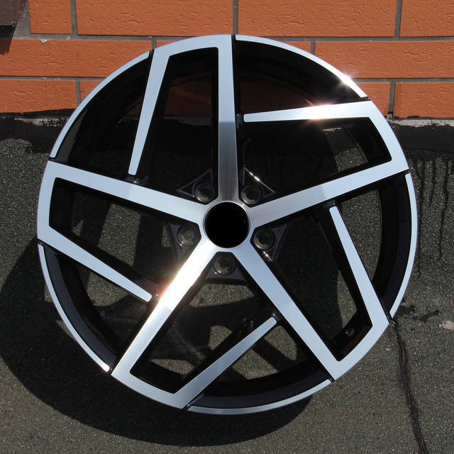 Hot Sale Alloy Car Automobile Rim 18 19 Inch 8J 45 ET 5 Holes 112 PCD 57.1 CB For VW Golf